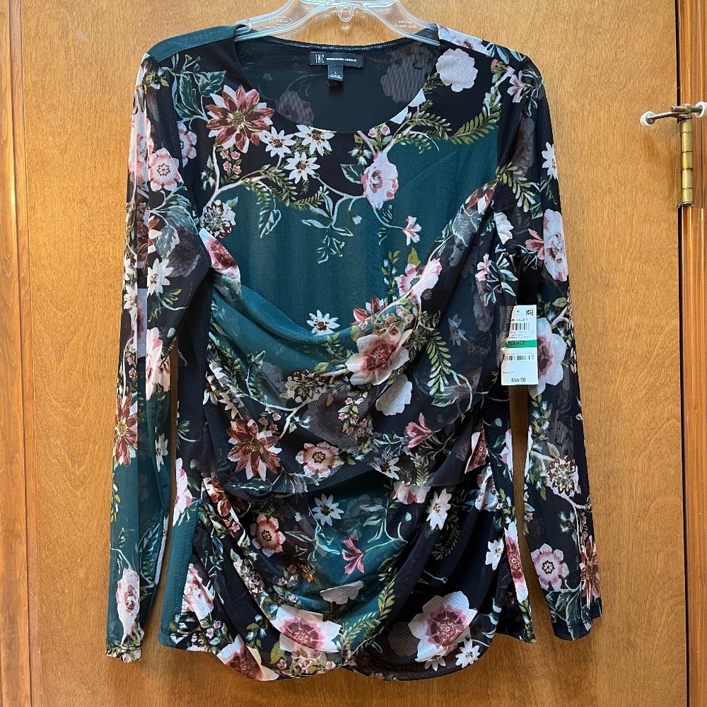 INC fitted top, L